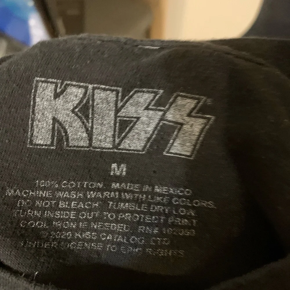 KISS t-shirt - Picture 3 of 3
